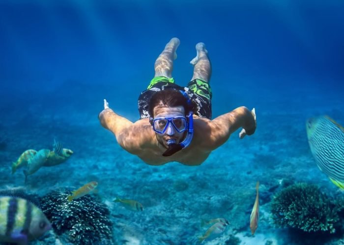 great-picture-of-a-man-diving.jpg