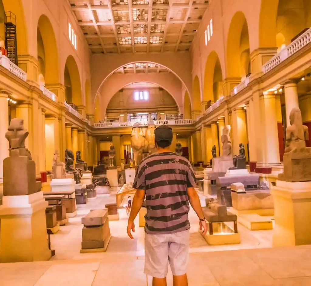 A-picture-of-a-visitor-in-the-first-hall-of-the-Egyptian-Museum