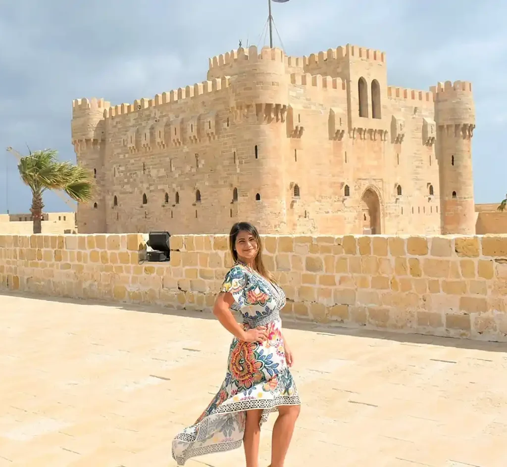 9 Day Tour Cairo, Nile Cruise & Alexandria Highlights A-wonderful-picture-of-a-girl-in-front-of-Qaitbay-Citadel-in-Alexandria