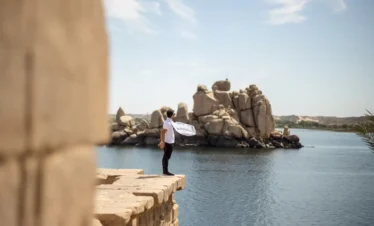 A-wonderful-picture-of-a-tourist-in-Aswan