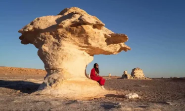 A-wonderful-picture-of-a-girl-on-one-of-the-white-dunes-of-the-White-Desert