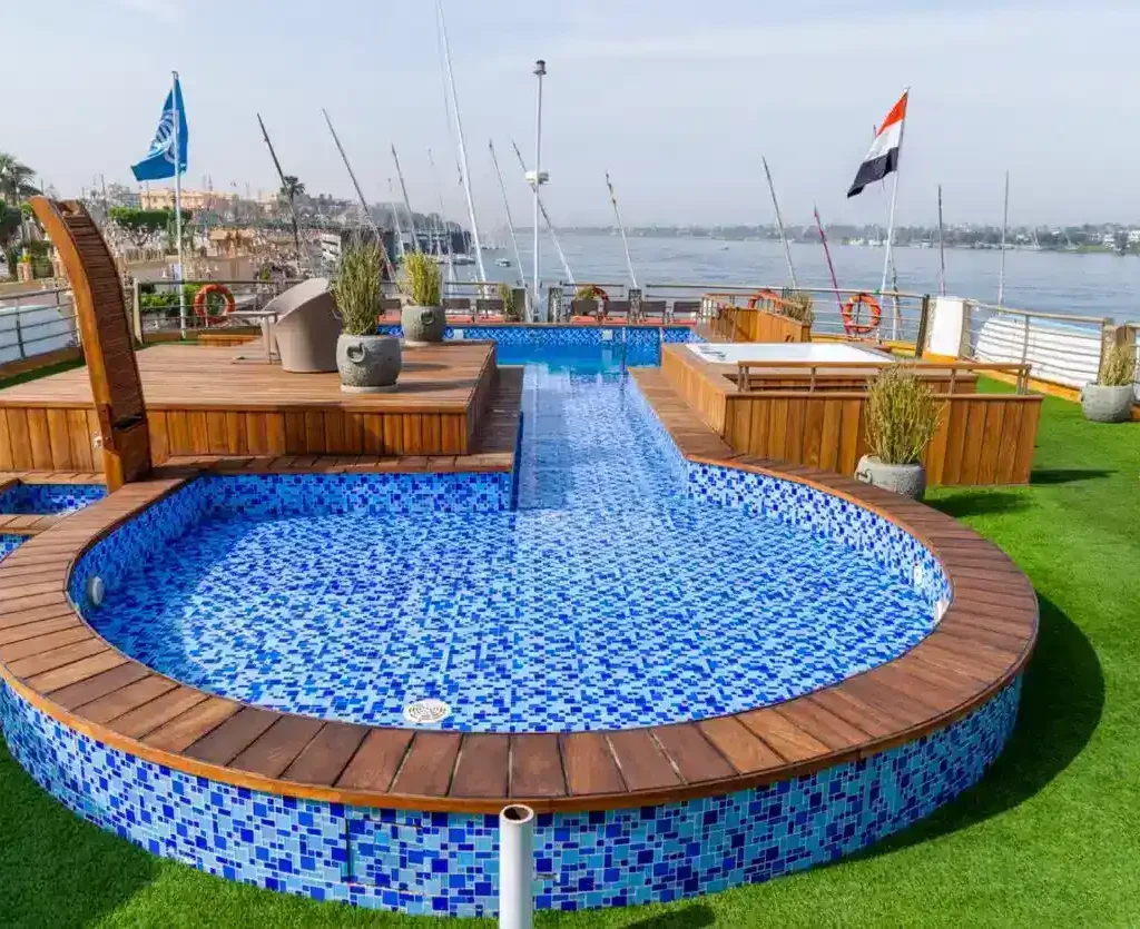 Sonesta Sun Goddess Nile Cruise 2026: All-Suite Luxury from $1,060 Sun Goddess Sun Deck Piscine 2