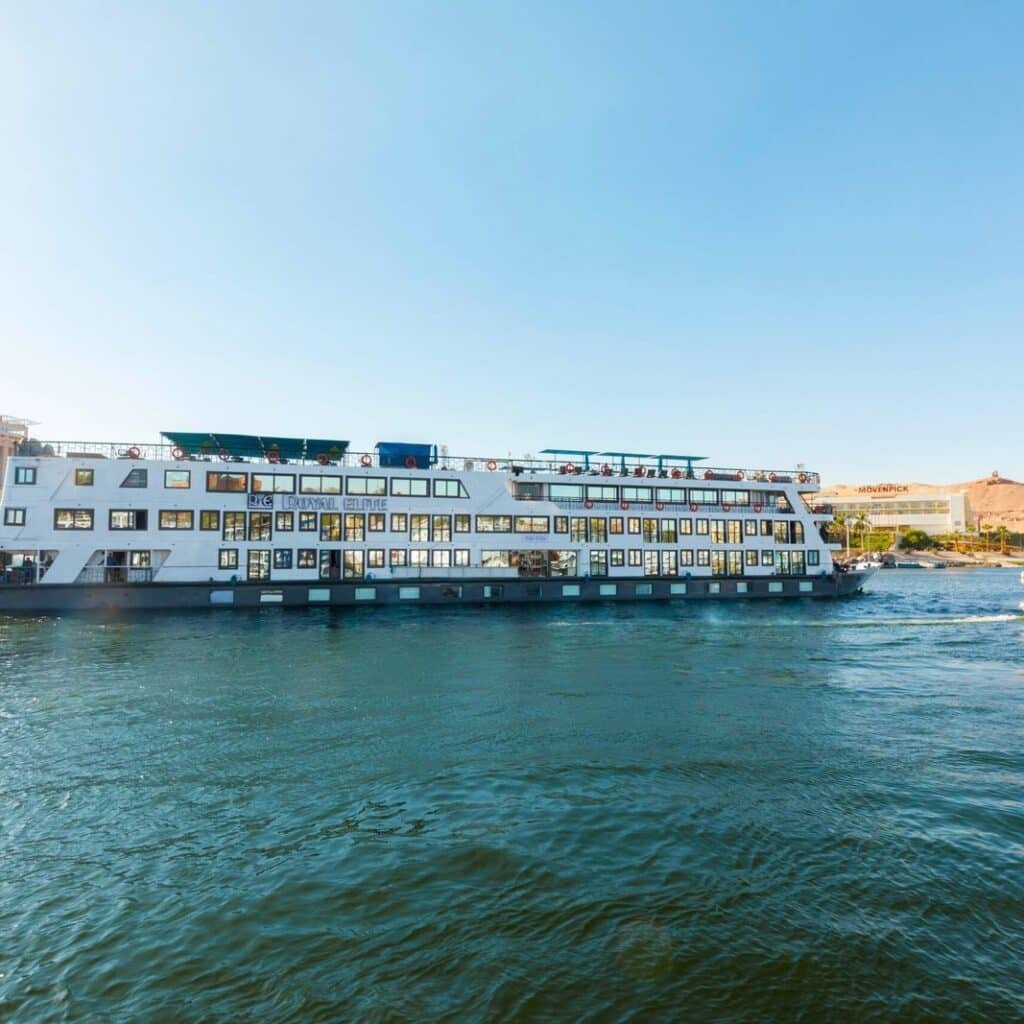 Royal Elite Nile Cruise 2026 – 5-Star Deluxe Nile Cruise between Aswan and Luxor