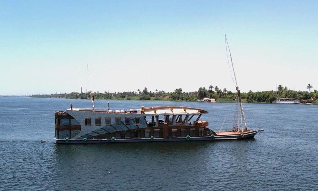 Mazaj Seba Dahabiya sailing on the Nile