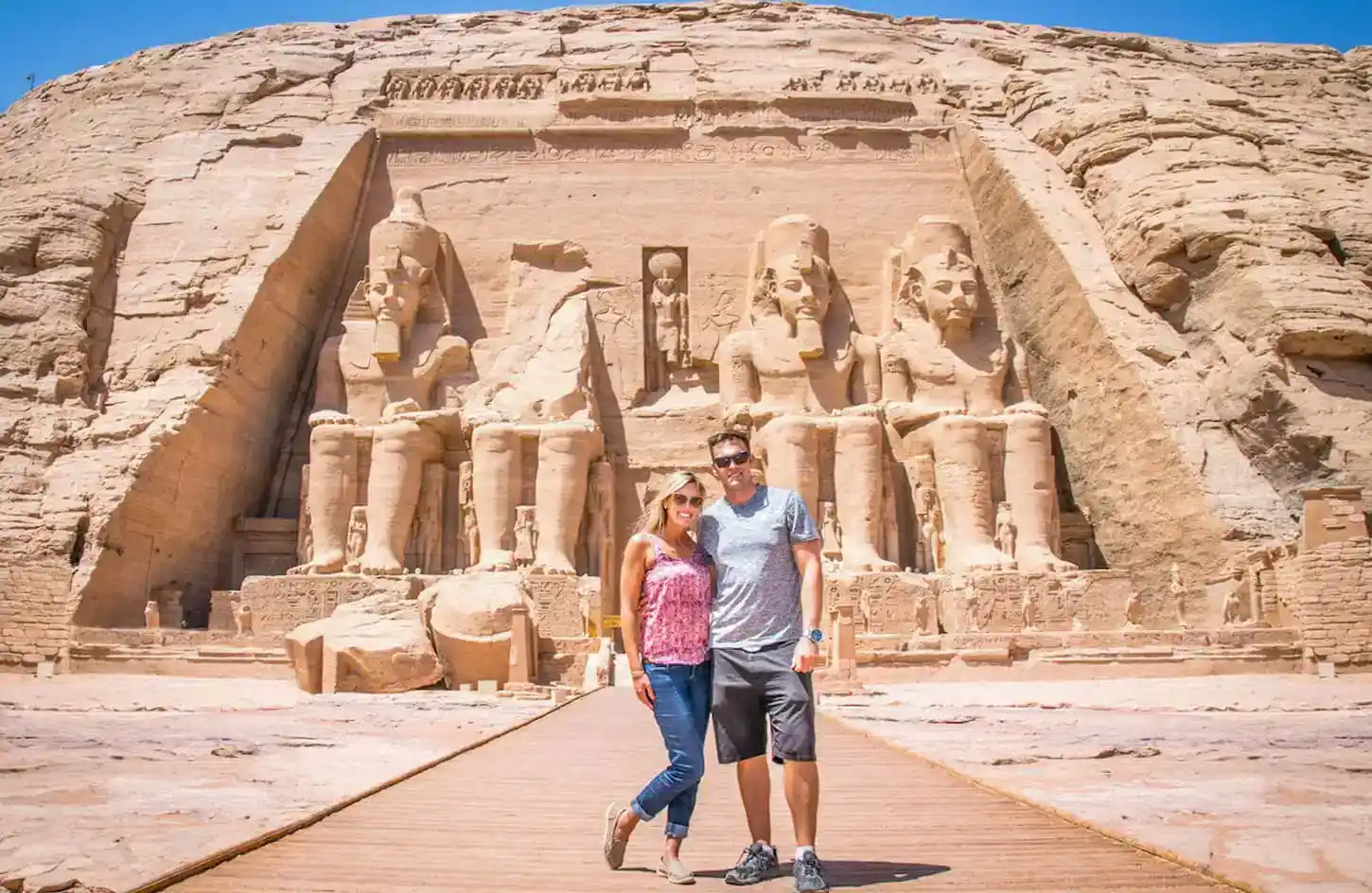Abu Simbel Temple Facts: History, Symbols & Queen Nefertari The four colossal seated figures on the facade of Abu Simbel